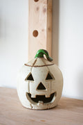 Jack-O’-Lantern - Cream No. 02