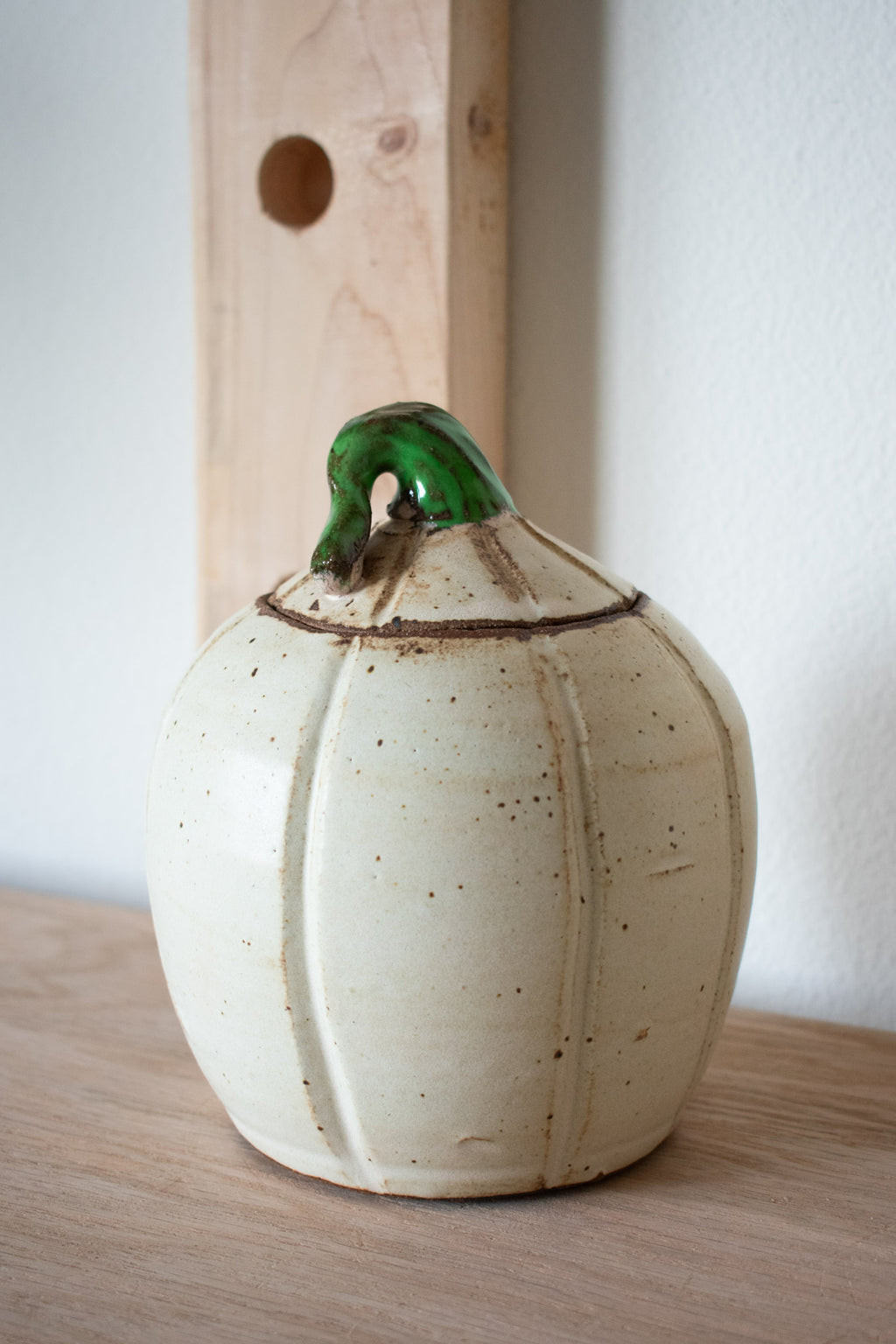 Jack-O’-Lantern - Cream No. 02