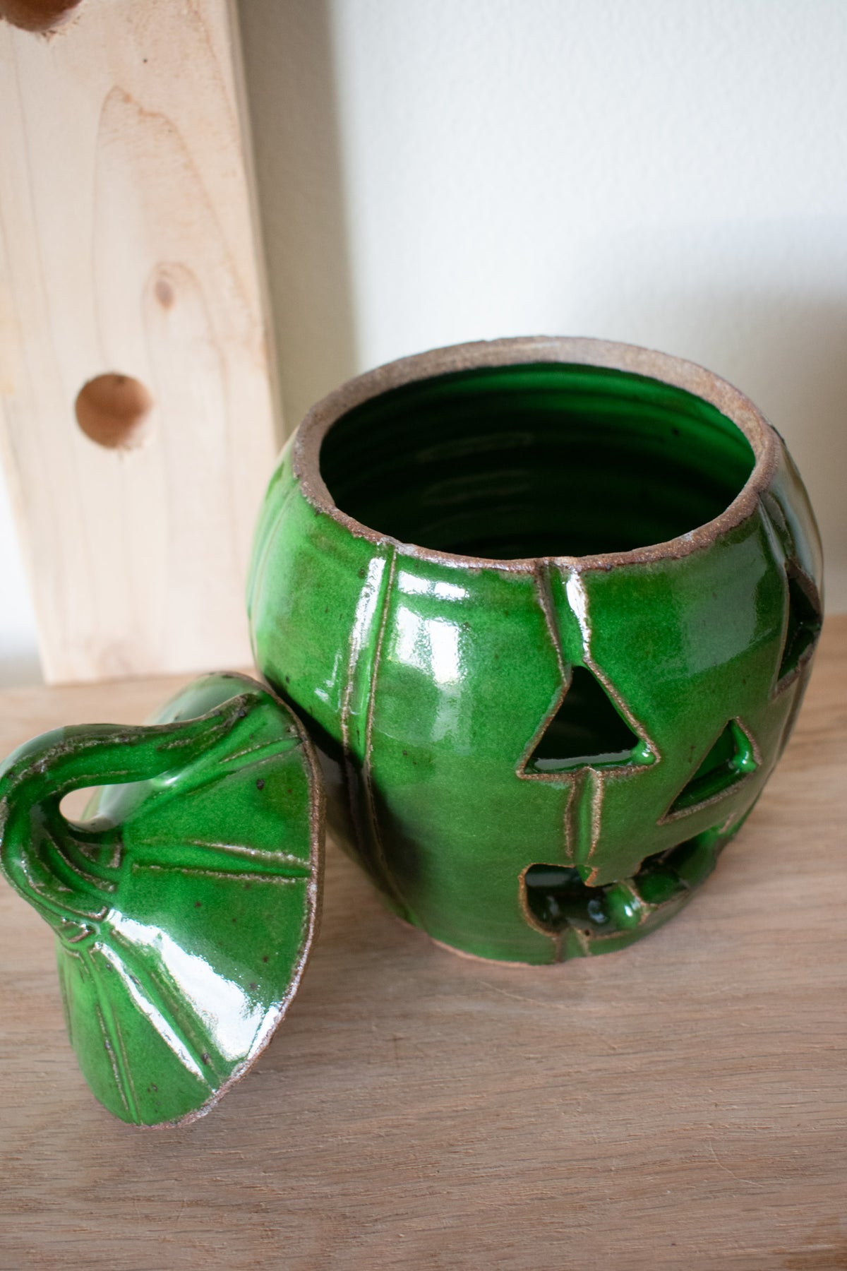 Jack-O’-Lantern - Emerald No. 01