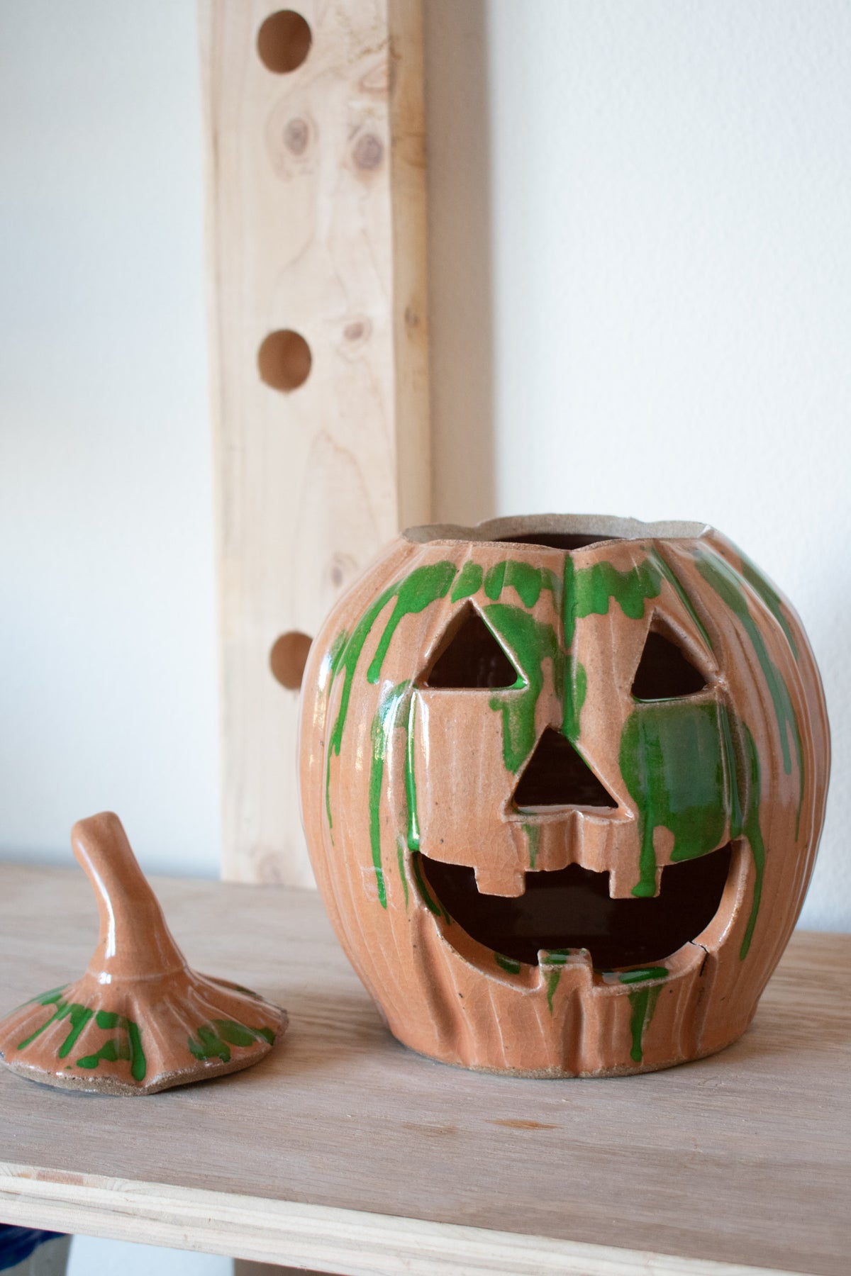 Jack-O’-Lantern – Orange & Moss No. 05