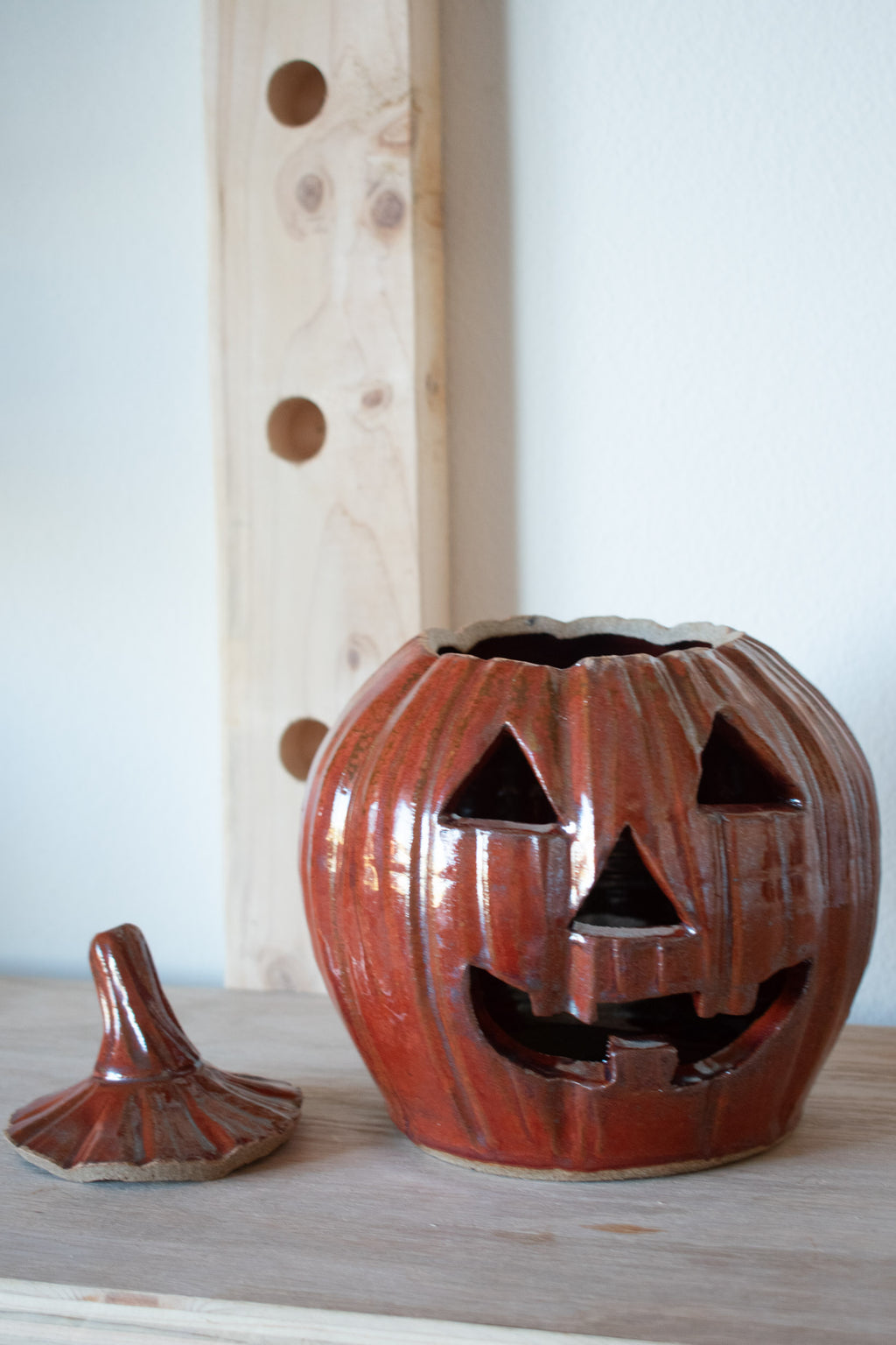 Jack-O’-Lantern – Red Iron No. 06