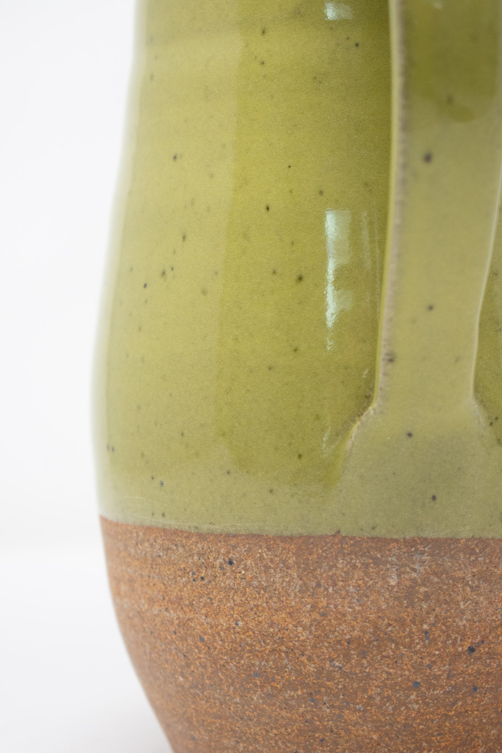 Olive Pitcher No. 17 – 9"