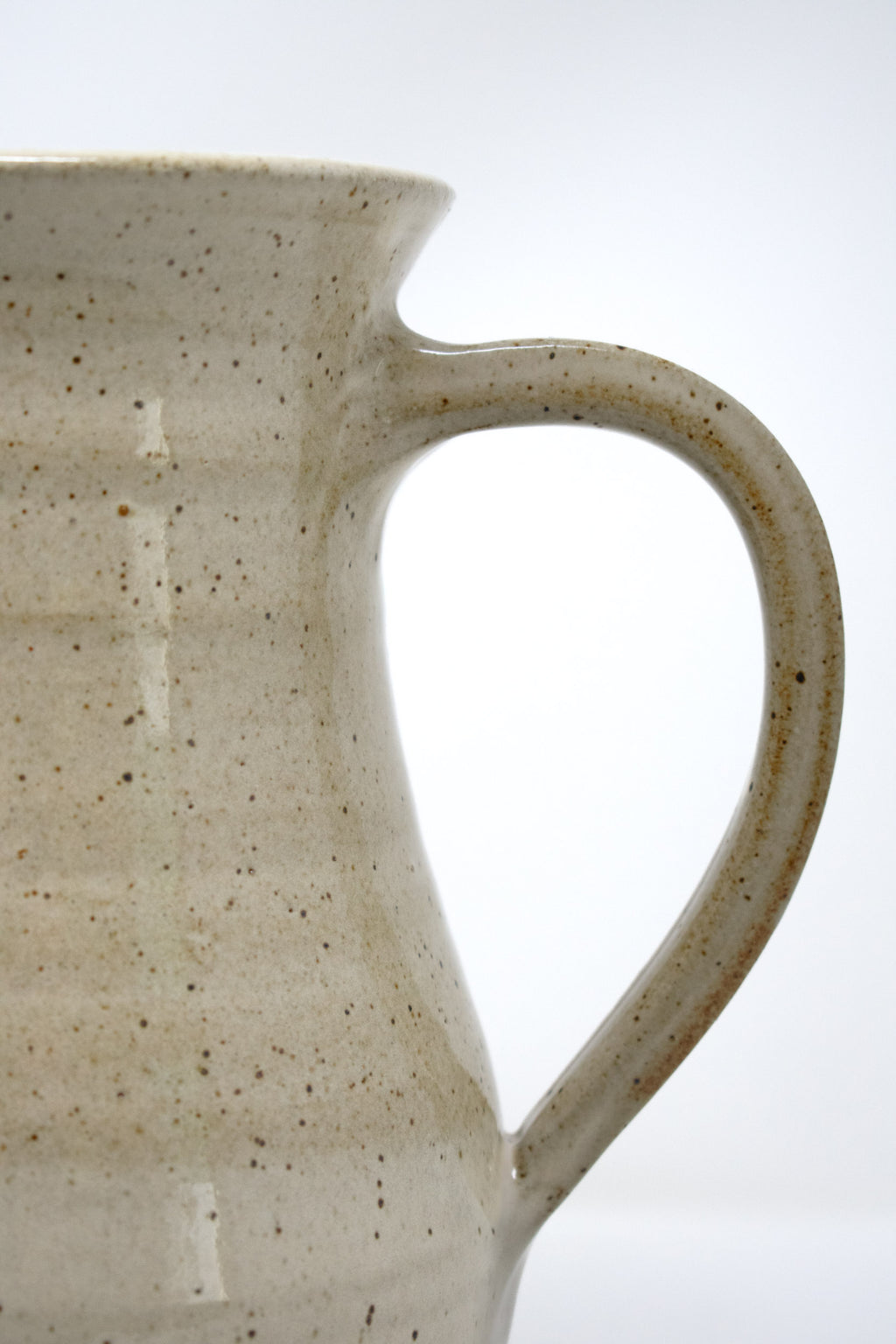 Pitcher - Sand No. 16 – 9.25”