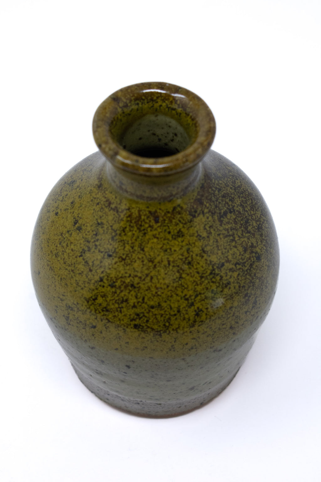 Ochre Bud Vessel No. 01 – 4.5”