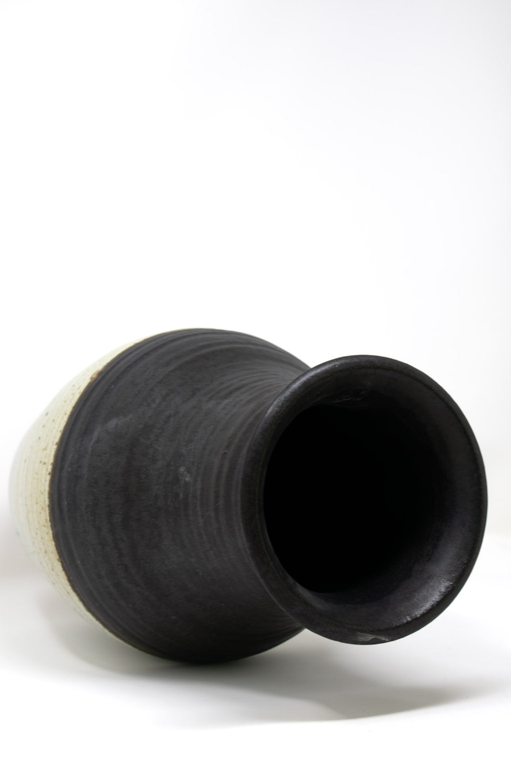 Charcoal Vase No. 03 – 13"